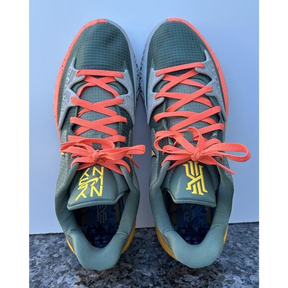 NIKE KYRIE LOW 4 \